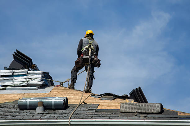 Professional Roof Replacement technician working in Ridgecrest, NC
